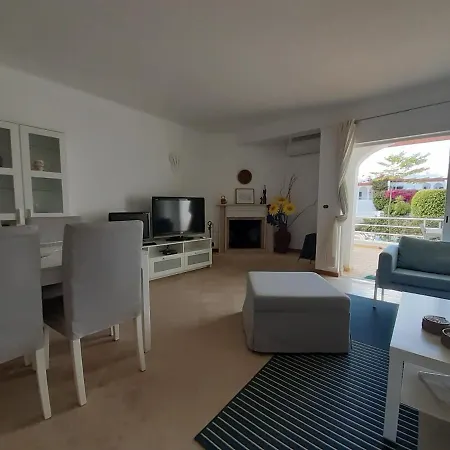 Apartment Vila Gaivota With Terrace In Ferragudo (Faro)