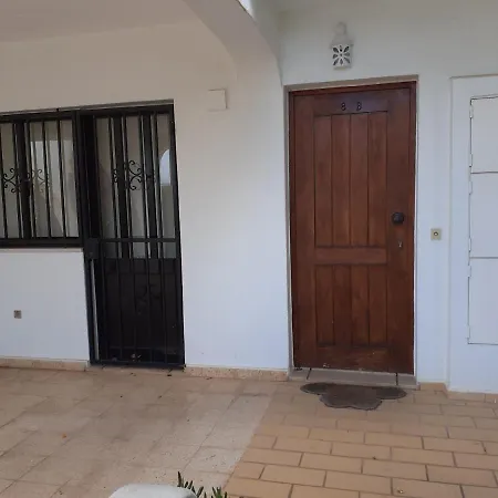 Vila Gaivota With Terrace In *